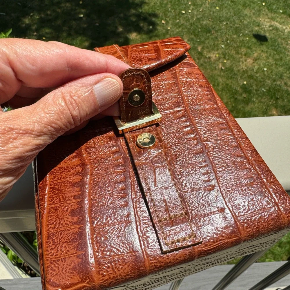 Travel Jewlery Case Brown Box Compact with Mirror Faux Leather - Picture 7 of 12